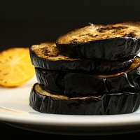 Aubergine grillée au four